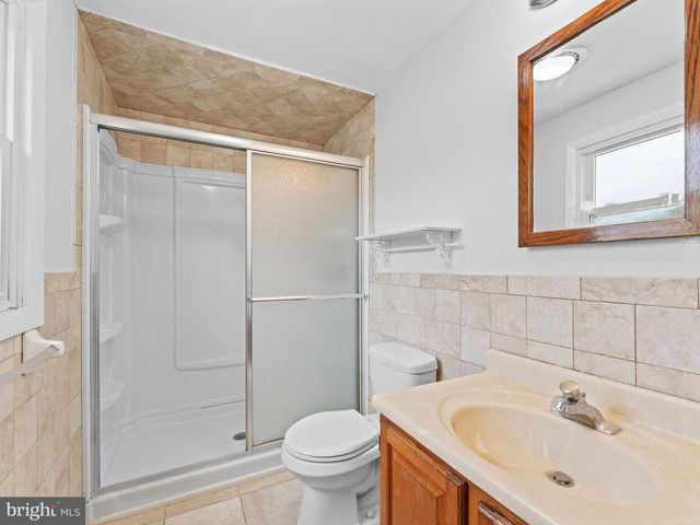 131 STURBRIDGE DR, Sicklerville, NJ 08081