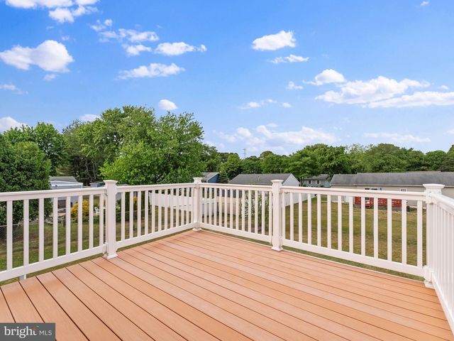 131 STURBRIDGE DR, Sicklerville, NJ 08081