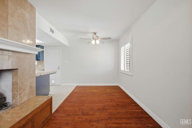 2008 Valencia Drive, Bakersfield, CA 93306
