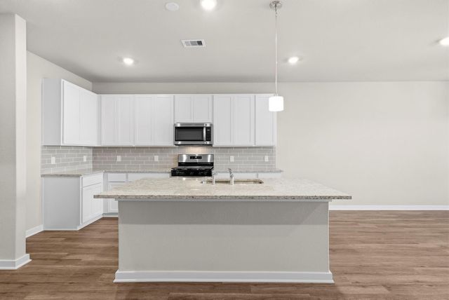 3631 Atlas Point Lane, Angleton, TX 77515