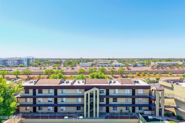 461 W HOLMES Avenue 124, Mesa, AZ 85210