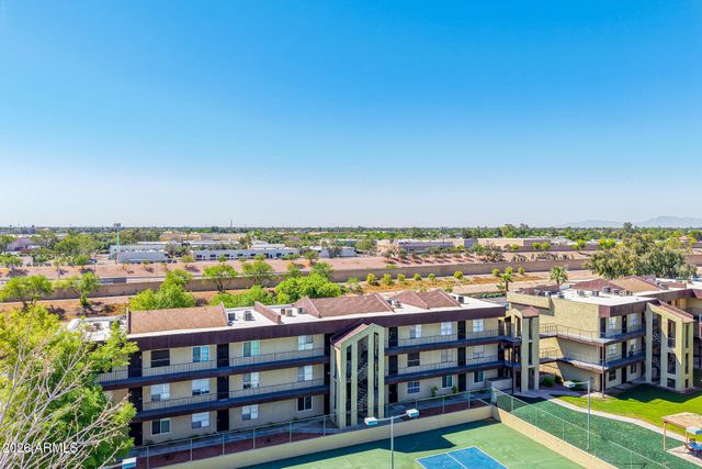 461 W HOLMES Avenue 124, Mesa, AZ 85210