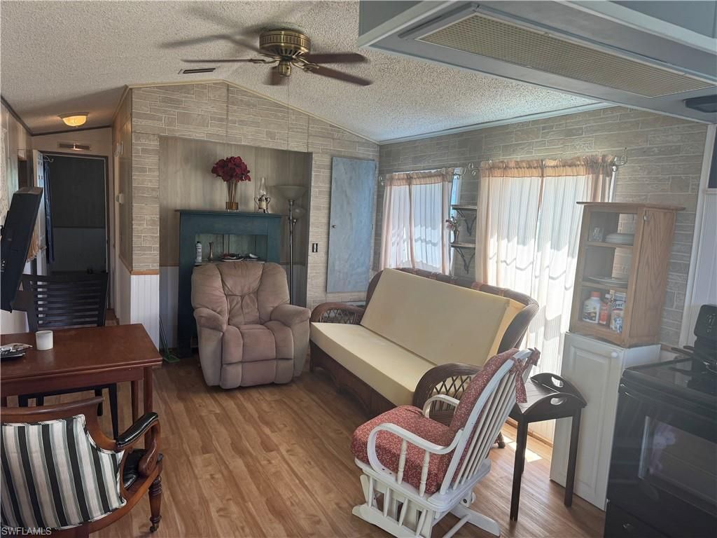 3596 Unique CIR, FORT MYERS, FL 33908 — photo 4