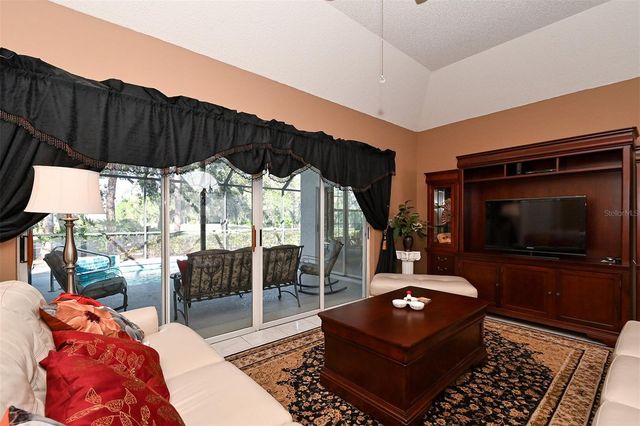 3866 SURREY COURT, Sarasota, FL 34235