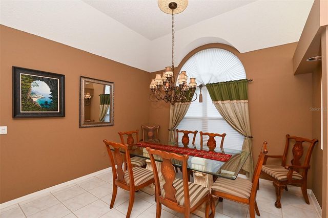 3866 SURREY COURT, Sarasota, FL 34235