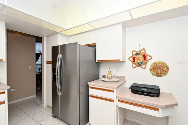 3866 SURREY COURT, Sarasota, FL 34235