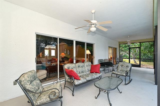 3866 SURREY COURT, Sarasota, FL 34235