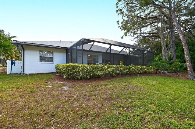 3866 SURREY COURT, Sarasota, FL 34235