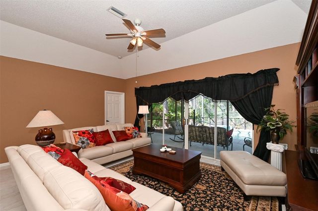 3866 SURREY COURT, Sarasota, FL 34235