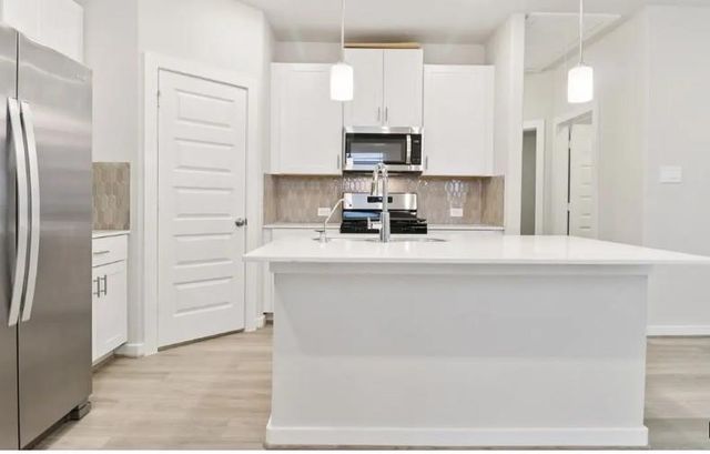 29127 Samuel Gardens Court, Waller, TX 77484