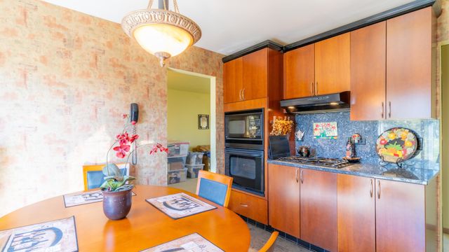 15414 Las Flores Lane, Oak Forest, IL 60452