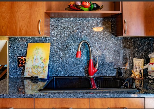 15414 Las Flores Lane, Oak Forest, IL 60452