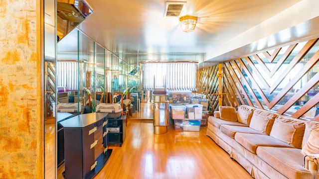 15414 Las Flores Lane, Oak Forest, IL 60452