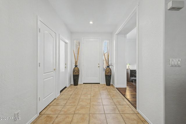 957 E SCORPIO Place, Chandler, AZ 85249