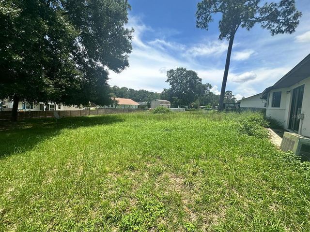 12155 SE 96TH TERRACE, Belleview, FL 34420