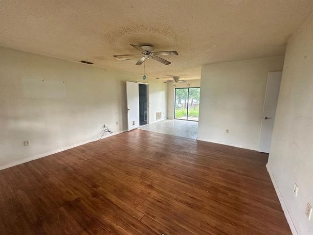 12155 SE 96TH TERRACE, Belleview, FL 34420