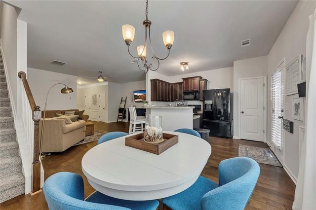 308 Valley Crossing, Canton, GA 30114