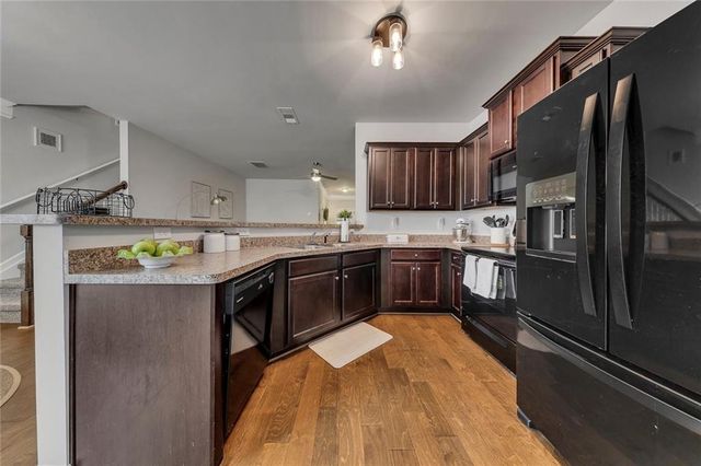 308 Valley Crossing, Canton, GA 30114