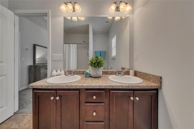 308 Valley Crossing, Canton, GA 30114