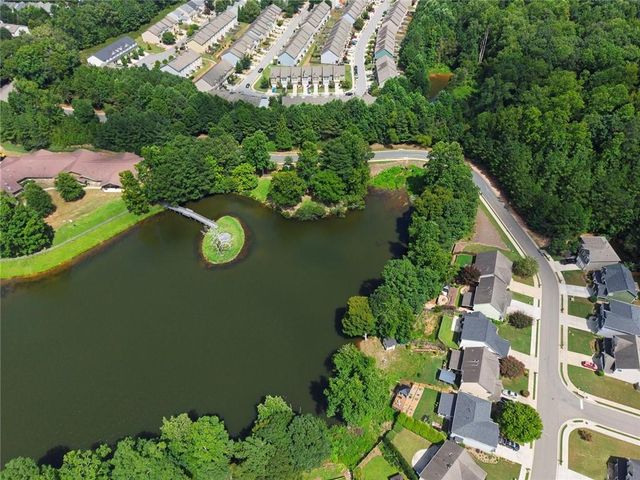 308 Valley Crossing, Canton, GA 30114