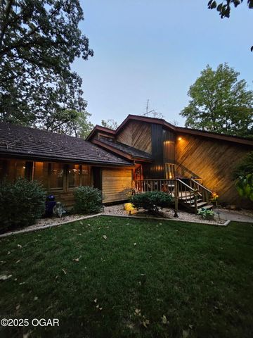 3056 Lawrence 2217, Pierce City, MO 65723