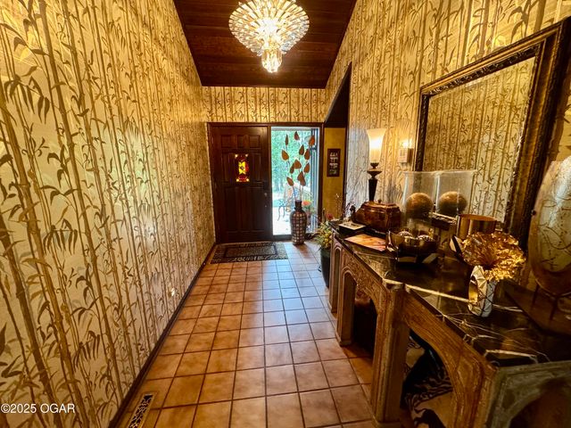 3056 Lawrence 2217, Pierce City, MO 65723