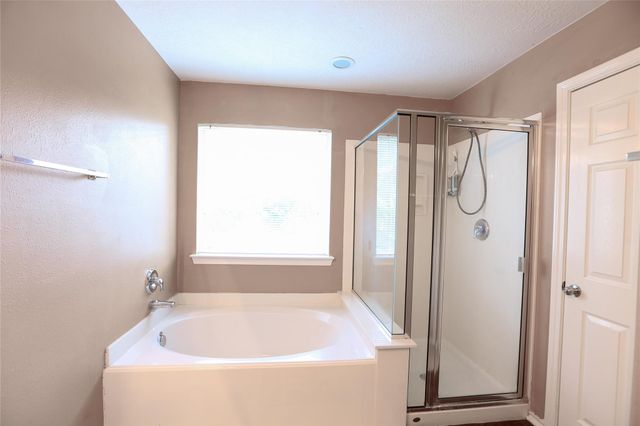 17511 Bering Bridge Lane, Humble, TX 77346