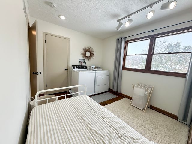 1904 Valley Vista Drive, Bettendorf, IA 52722