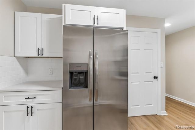 1470 Donovan Street, Burton, MI 48529