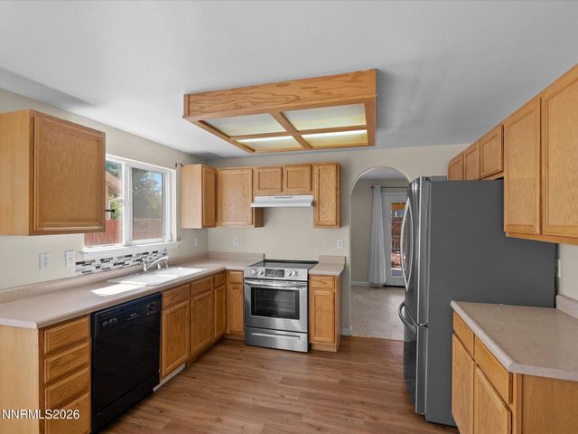 205 Jennys Lane, Fernley, NV 89408