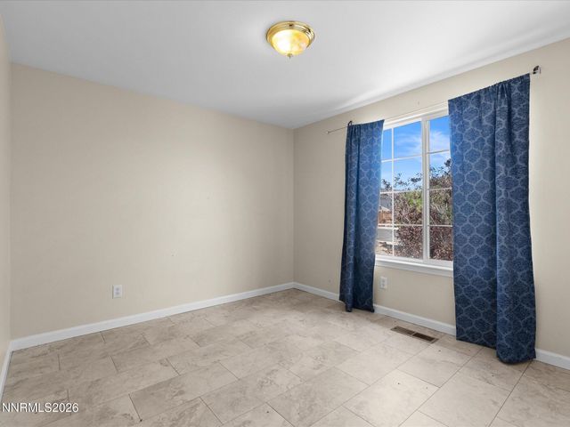 205 Jennys Lane, Fernley, NV 89408