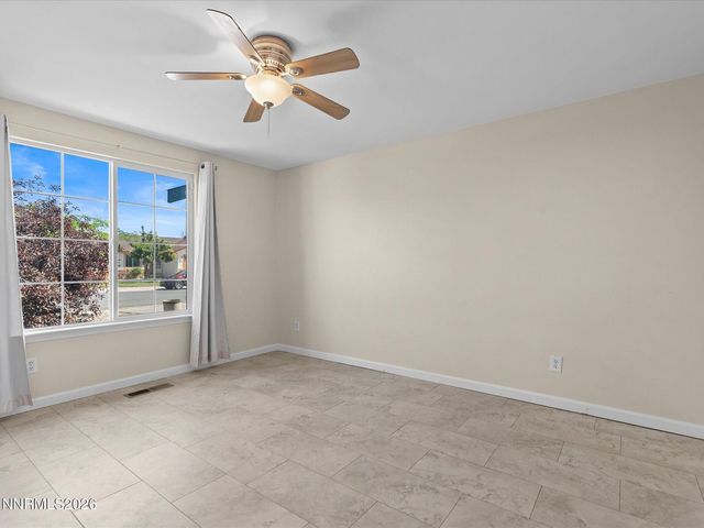 205 Jennys Lane, Fernley, NV 89408