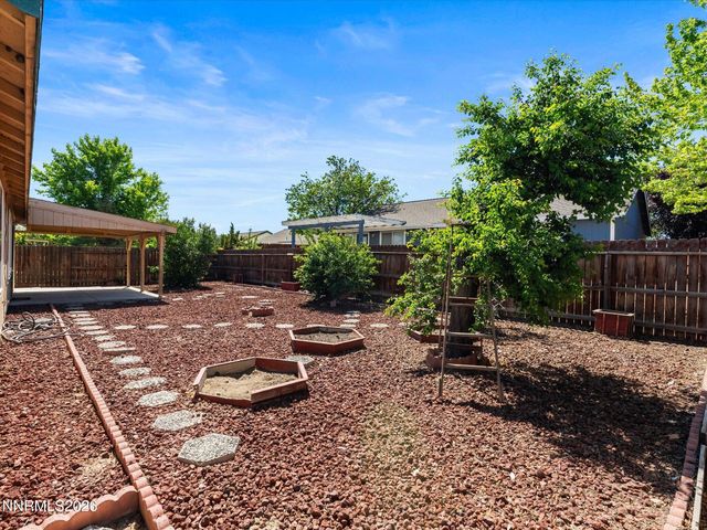 205 Jennys Lane, Fernley, NV 89408