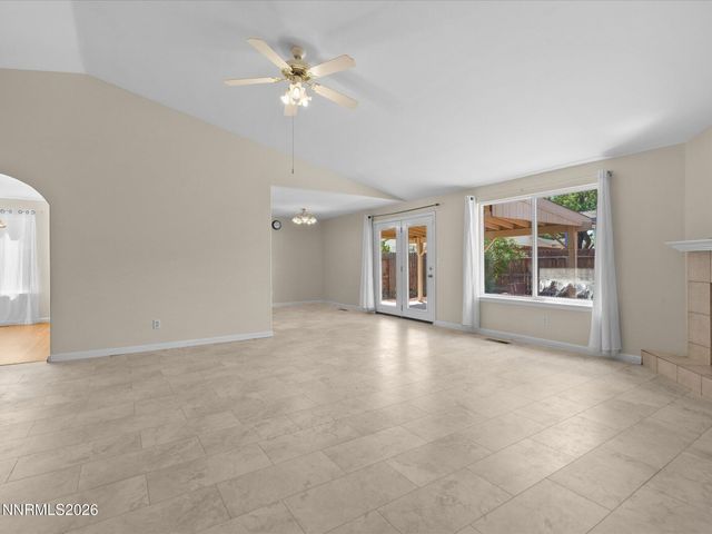 205 Jennys Lane, Fernley, NV 89408