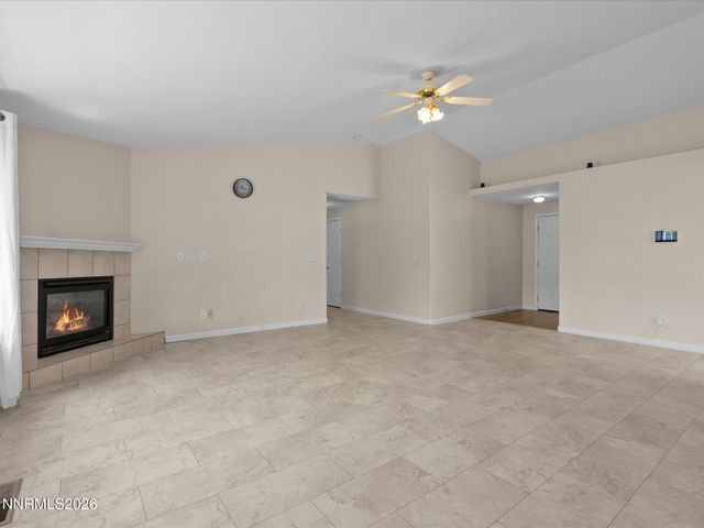 205 Jennys Lane, Fernley, NV 89408