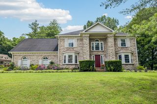 6865 River Ridge Dr, Nashville, TN 37221