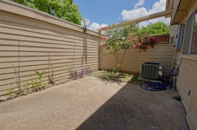 10326 Cook Road 326, Houston, TX 77099