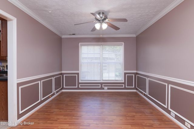9807 Long Rifle Ln, Louisville, KY 40291