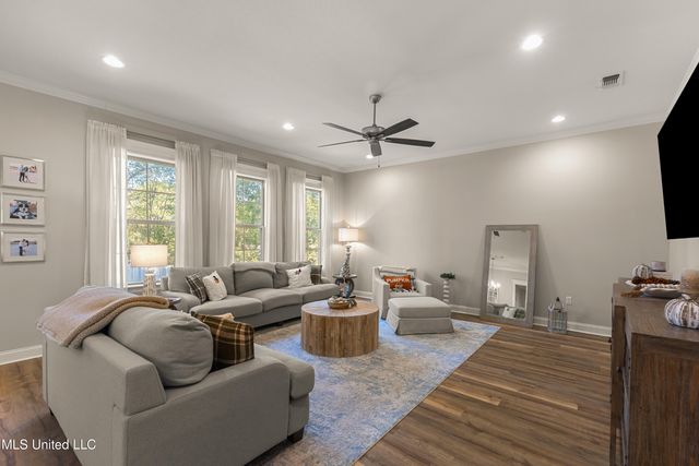 20 Barkis Drive, Hattiesburg, MS 39402