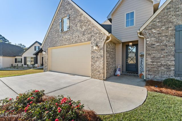 20 Barkis Drive, Hattiesburg, MS 39402