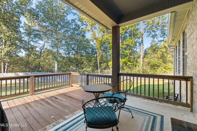 20 Barkis Drive, Hattiesburg, MS 39402