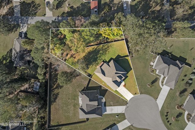 20 Barkis Drive, Hattiesburg, MS 39402