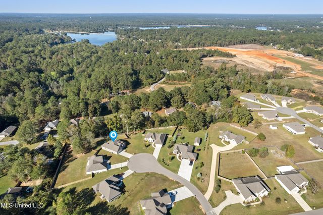 20 Barkis Drive, Hattiesburg, MS 39402