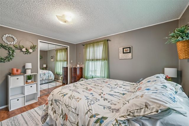 1032 Emmons Street, Hiawatha, IA 52233