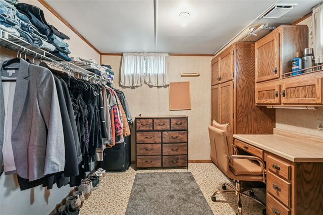 1032 Emmons Street, Hiawatha, IA 52233