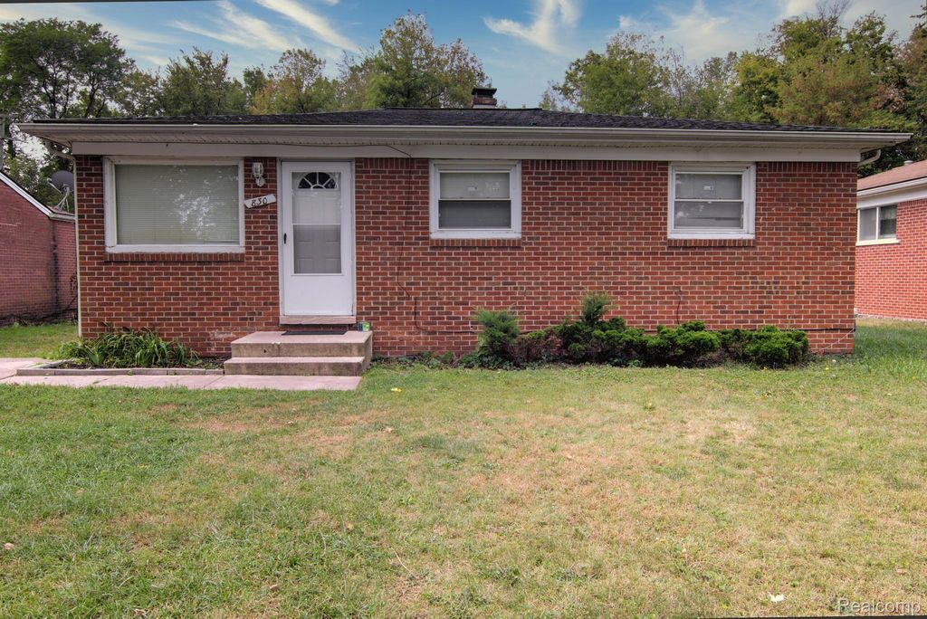 830 Gates Avenue, Ypsilanti, MI 48198