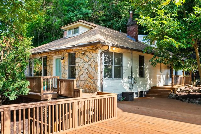 309 Highland Ter, O'hara, PA 15215