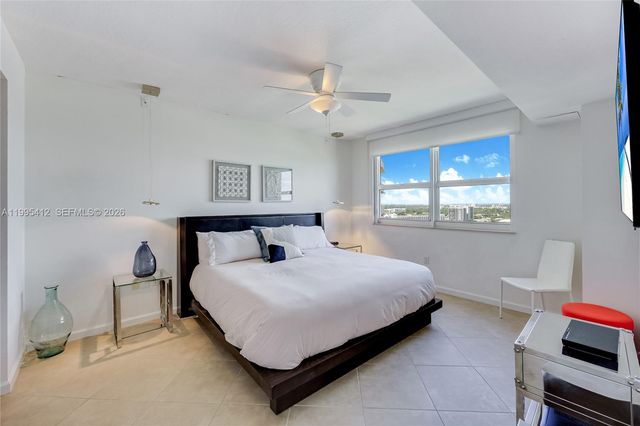 19501 W Country Club Drive 2412, Aventura, FL 33180