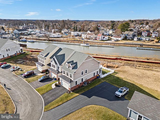 2027 DRAPER ST, Delaware City, DE 19706