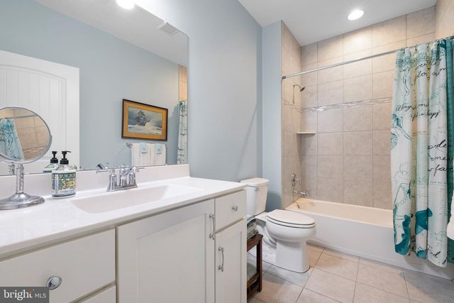 2027 DRAPER ST, Delaware City, DE 19706